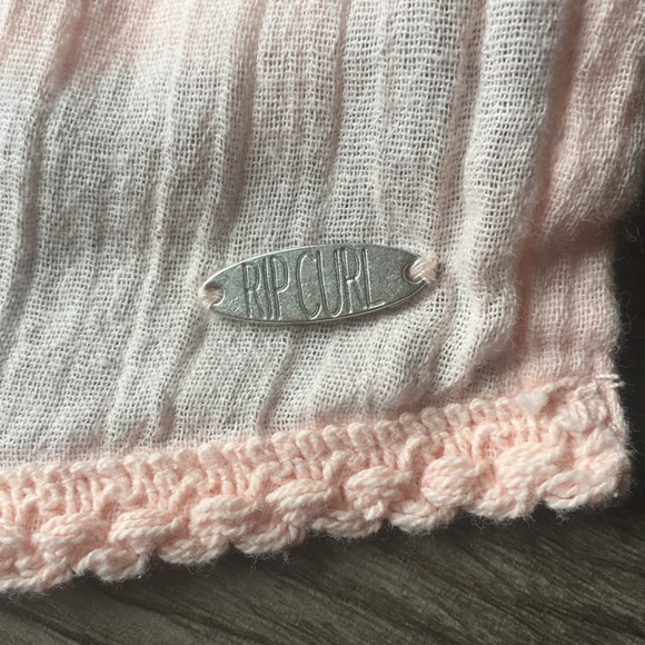 Pink lacy top - Picture 5 of 5